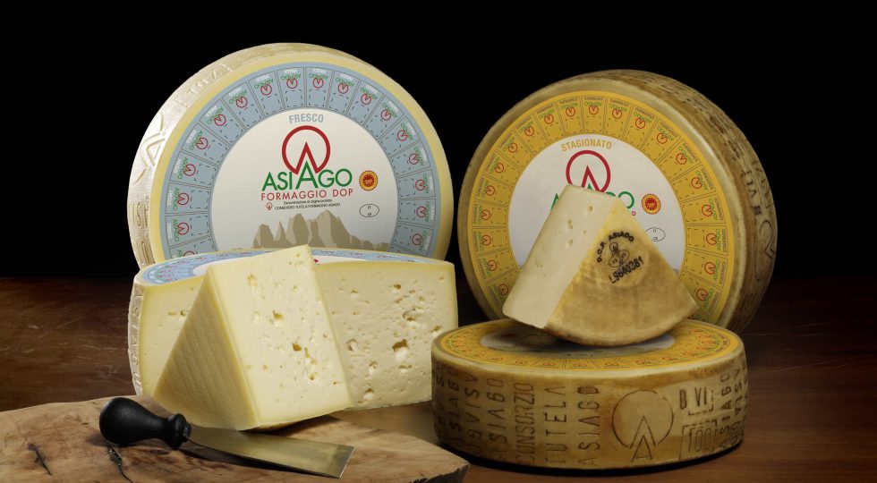 FORMAGGI, DOPPIETTA ASIAGO AI WORLD CHEESE AWARDS