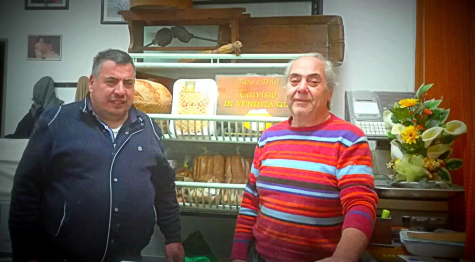 L’ULTIMO FORNAIO DI CASTELVECCHIO CALVISIO, IL PANE CASERECCIO CONTRO IL GRANO STRANIERO