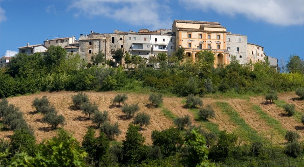 A CASTELLALTO IL PRESEPE VIVENTE È ALL’INSEGNA DELL’INTEGRAZIONE