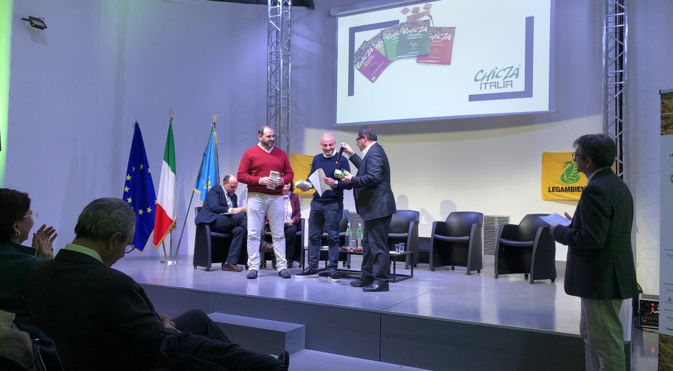 CHEWINGUM “CHICZA”, PREMIO SOSTENIBILITÀ AGLI ABRUZZESI CHE LO IMPORTANO