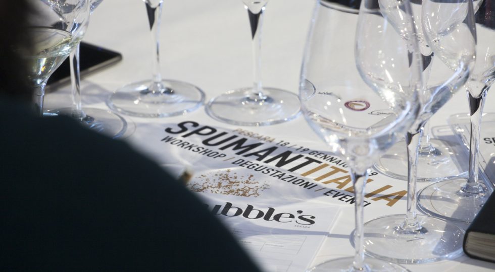 SPUMANTITALIA, CINQUE ABRUZZESI IN CORSA PER IL TITOLO DI AMBASCIATORI DEL BRINDISI ITALIANO