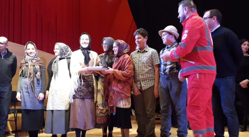 “L’UOMO NERO”, A PIO DI STEFANO L'”AGNESINO” 2019 CON UNA PARODIA SU BIONDI