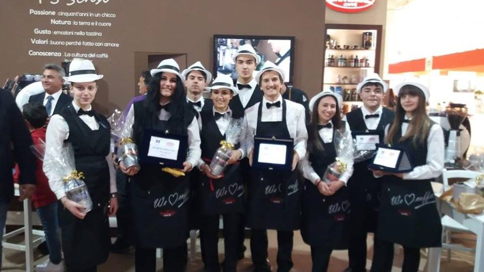 SARAL FOOD, STUDENTI DELL’ALBERGHIERO PRODIGI ALLA GARA DI CAFFETTERIA
