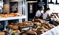 QUARANTOTTO IMPRESE TENACI ABRUZZESI PREMIATE DA CONFCOMMERCIO