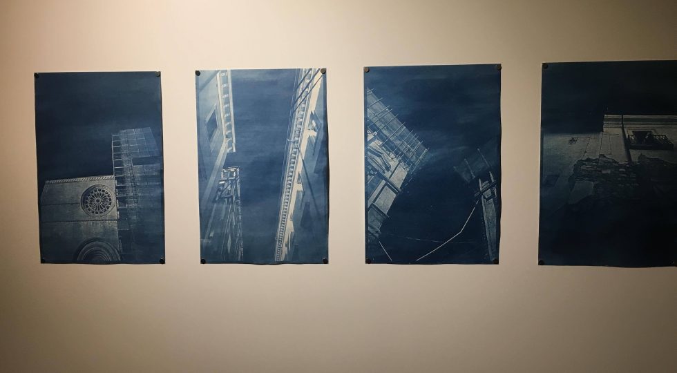 L’AQUILA-MONS, LE OPERE DEGLI ALLIEVI DI GRAFICA CELEBRANO LA RINASCITA
