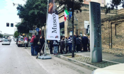 A PESCARA IN CODA PER LA RIAPERTURA DELLA CASA MUSEO CASCELLA