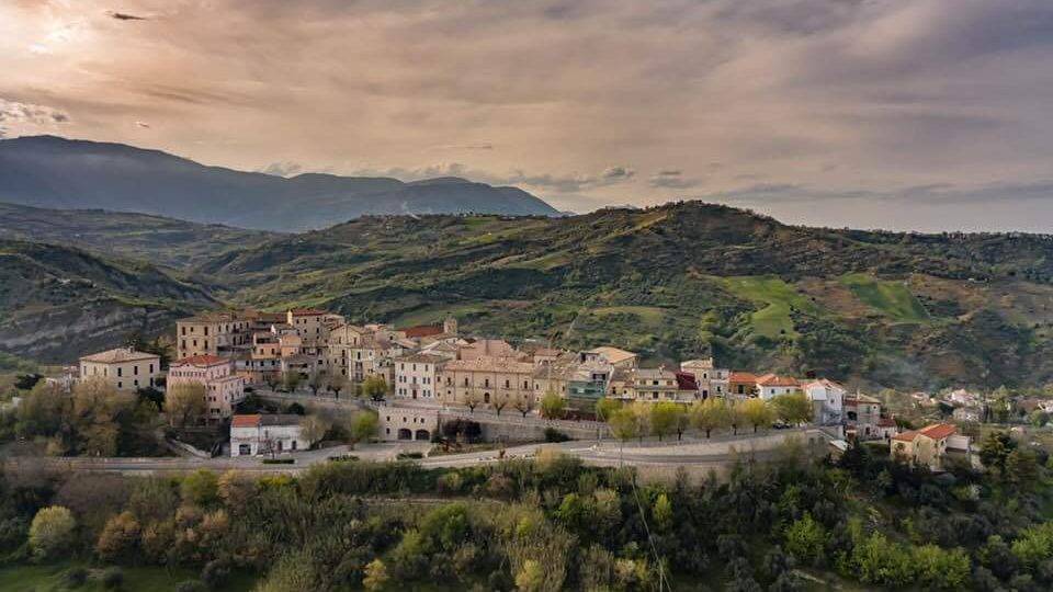 “ABRUZZO4MED”, INCUBATORI DI IDEE INNOVATIVE NEI PICCOLI BORGHI