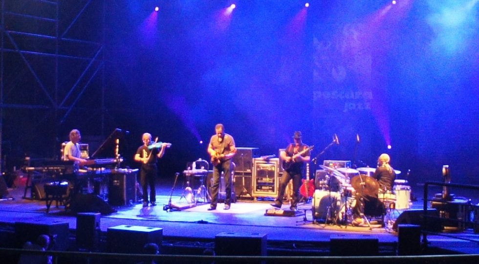 PESCARA JAZZ, CINQUANT’ANNI E NON SENTIRLI: LA GRANDE TRADIZIONE SI RINNOVA