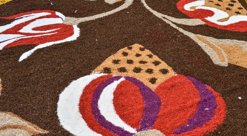 ARTE, FEDE E CULTURA ALL’INFIORATA A MONTEFIORE DELL’ASO
