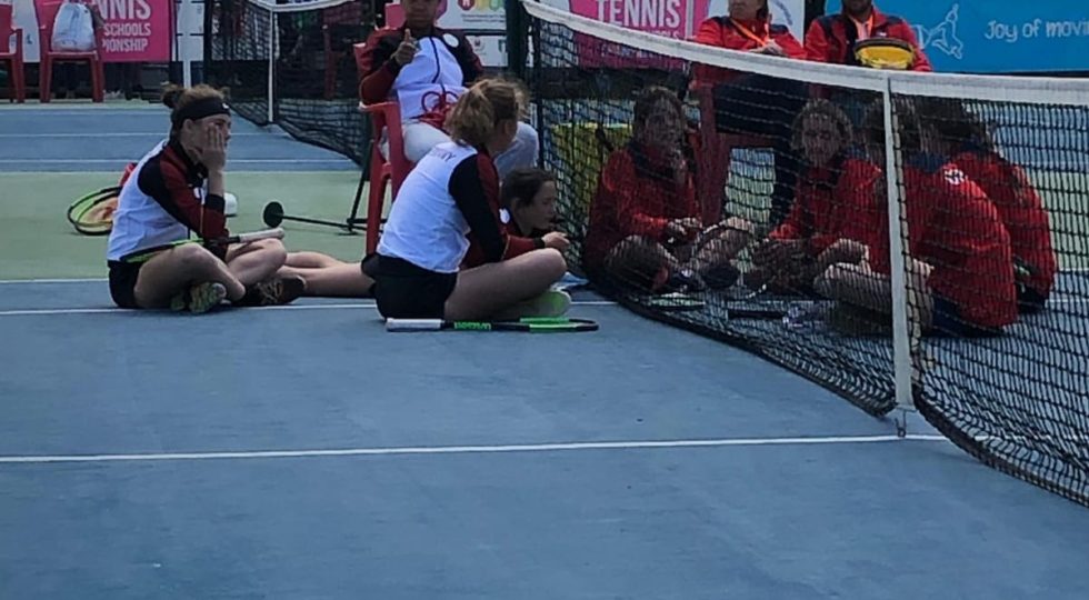 CASTEL DI SANGRO BABELE DI SUONI E COLORI PER IL VIA AI MONDIALI STUDENTESCHI DI TENNIS