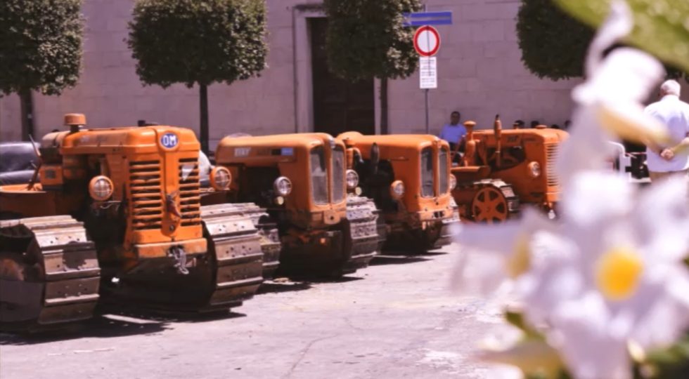 Pizzoli Vintage: tre giorni tra trattori d’epoca, raduni e visite guidate per beneficenza