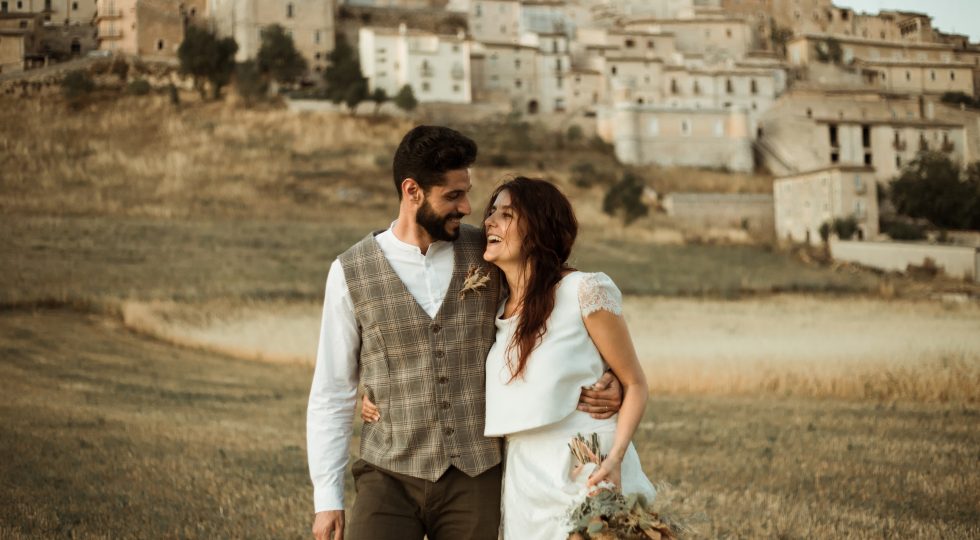 MATRIMONI DA FAVOLA NEI BORGHI D’ABRUZZO, NAVELLI SET PER FOTOGRAFI BRASILIANI