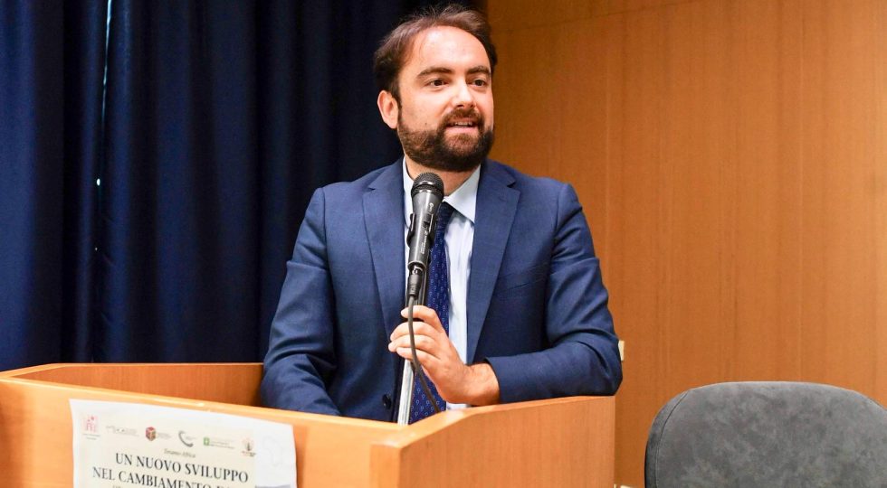 PREMIO “AMORE PER L’ABRUZZO” AL PRESIDENTE DEL CORECOM FILIPPO LUCCI