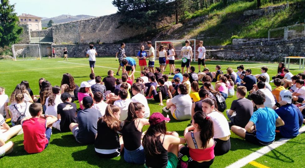 L’AQUILA, ALL’OMBRA DELLE ANTICHE MURA SCUOLA ESTIVA PER 400 RAGAZZI