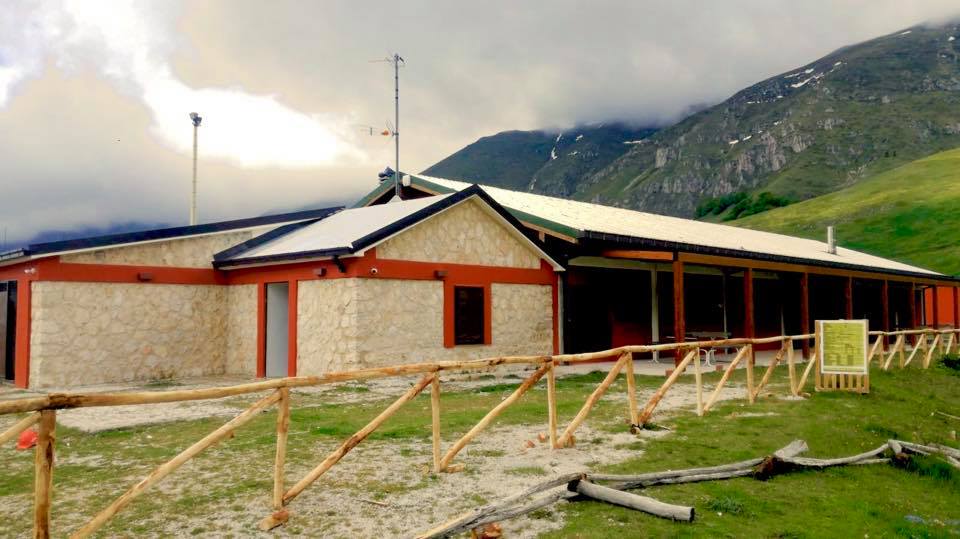 SUL GRAN SASSO È SVOLTA GREEN CON IL DECOMPOSTATORE AL RIFUGIO MONTECRISTO