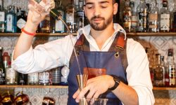 CARMELO LICATA GUEST STAR AL COCKTAIL BAR SETTANTASETTE DI VITERBO. SELEZIONI ABRUZZESI AL BANCONE