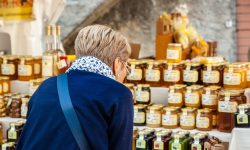 I migliori mieli abruzzesi premiati a Tornareccio con le “Tre gocce d’oro”