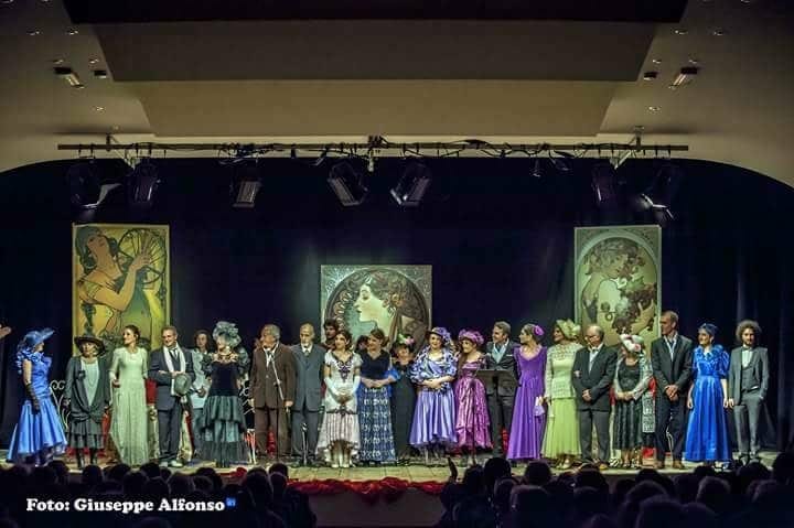 COMPIE QUARANT’ANNI LA COMPAGNIA TEATRALE DI FRANCO E ROSSANA VILLANI