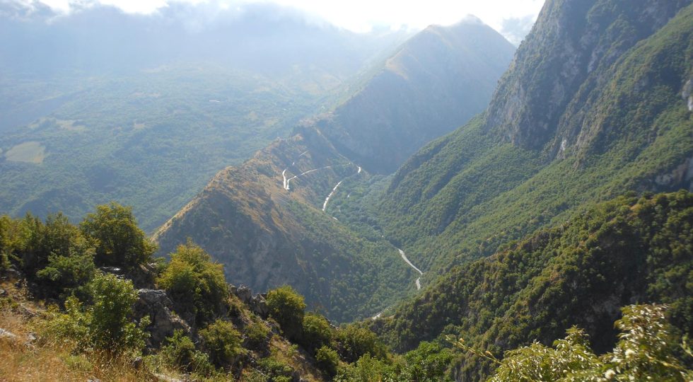 “SULLE TRACCE DELL’ORSO” NELL’OASI WWF DELLE GOLE DEL SAGITTARIO