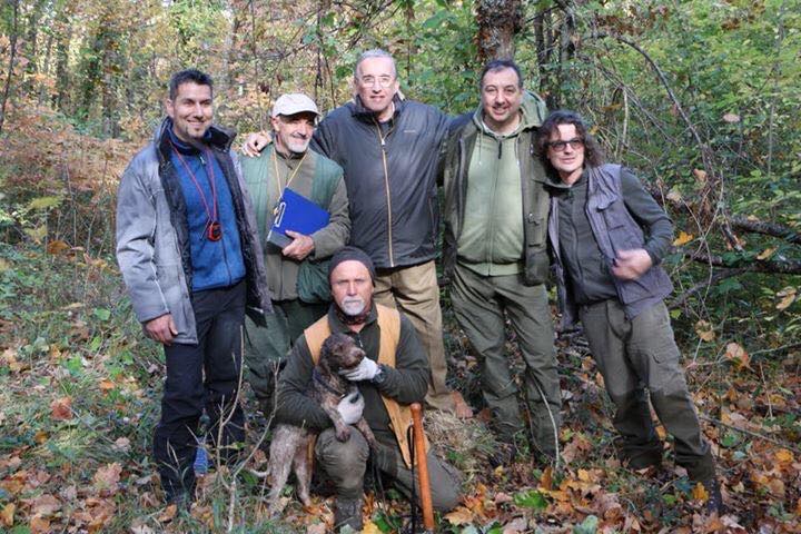 DA TUTTA ITALIA COI CANI IN ABRUZZO A CACCIA DEL TARTUFO, AD ARCHI TAPPA DELLA COMPETIZIONE ITINERANTE