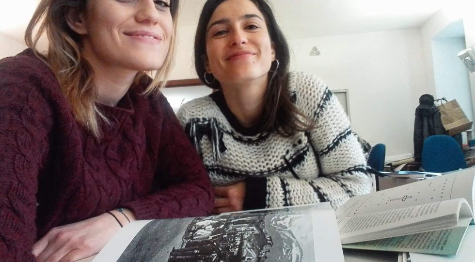 BLU: STORIA, IDENTITÀ E TRADIZIONI AL TEMPO DEI SOCIAL