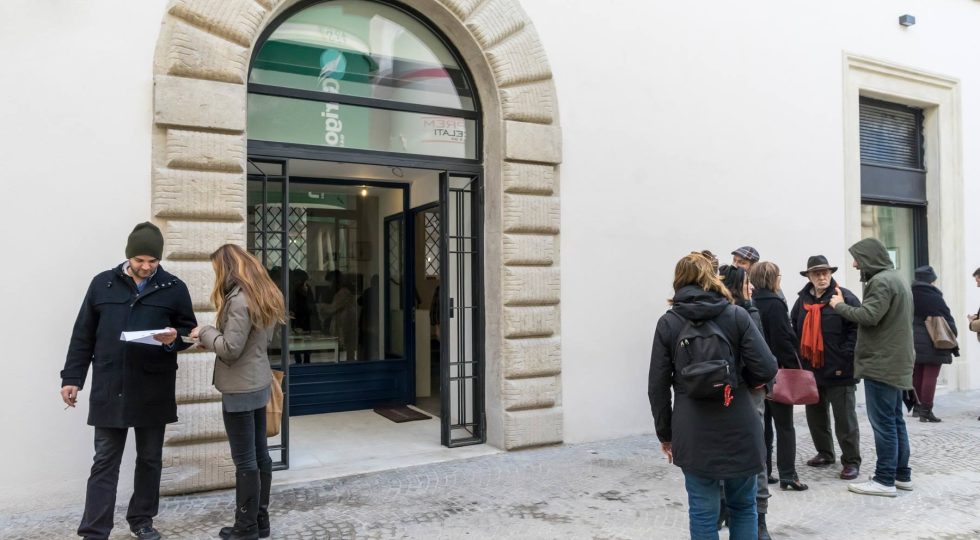 ARTE CONTEMPORANEA, A “VARCO LABILE” DELL’AQUILA LA COLLETTIVA “SEMI”