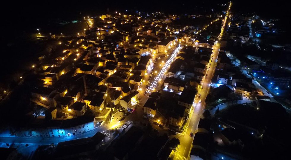 SUCCESSO A ROCCA DI MEZZO PER IL NATALE 2019, ARGENTIERI: “UNA PRIMA EDIZIONE COL BOTTO”