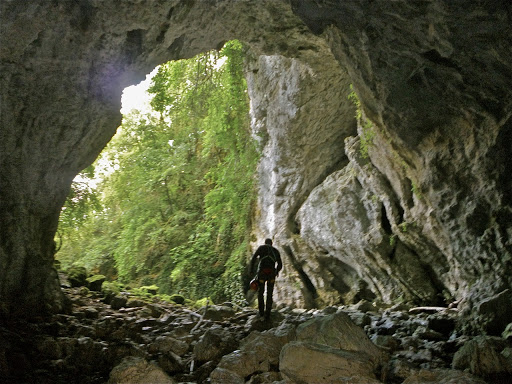 LE GROTTE DI LUPPA NEL DOCUMENTARIO “UN’OASI DI MONTAGNA” DI FERNANDO DI FABRIZIO