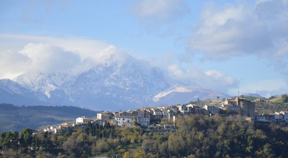 A CASTIGLIONE MESSER RAIMONDO UNA STAZIONE DI RICARICA PER E-BIKE