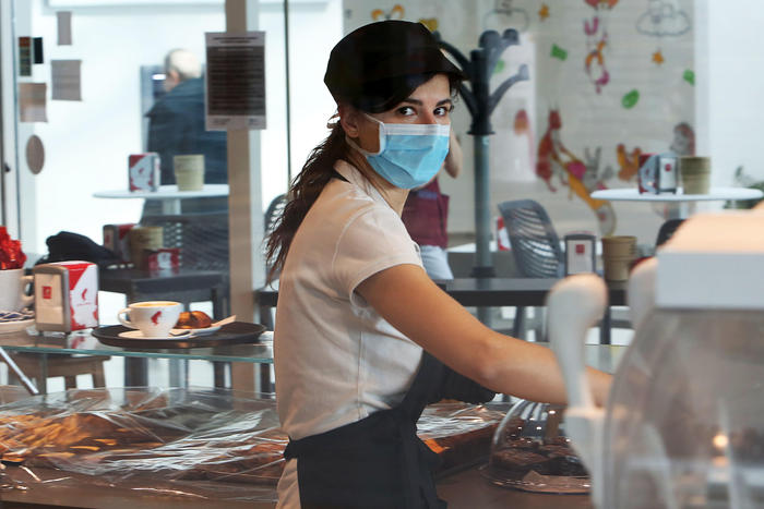 FASE 2, BAR E RISTORANTI RIAPRONO A GIUGNO