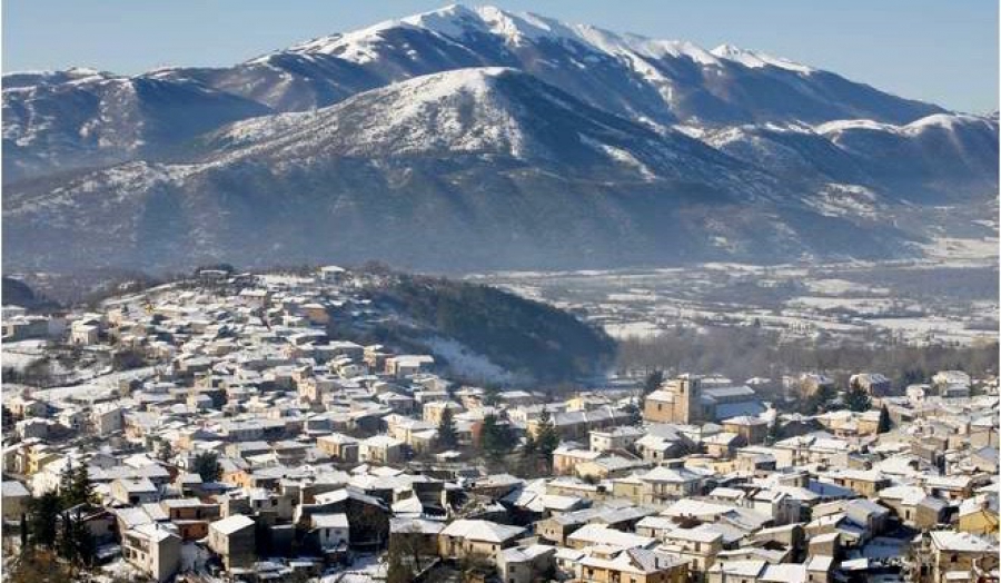 CORONAVIRUS, LA COMUNITÀ DI ARISCHIA DONA 3 MILA EURO PER LA TERAPIA INTENSIVA DEL SAN SALVATORE