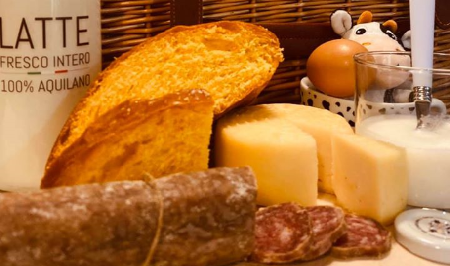 COLAZIONE DI PASQUA A CHILOMETRO ZERO ALL’AQUILA CON LA CONFEZIONE DI CAROLINA E GINA