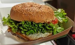 PIZZE, HAMBURGER E DOLCI: IL MENÙ A DOMICILIO DELLA VECCHIA STAZIONE