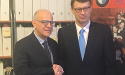 COVID: DALLA LITUANIA AIUTI ALL’ITALIA, IL “GRAZIE” DEI SOLISTI AQUILANI