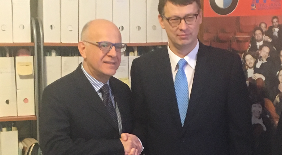 COVID: DALLA LITUANIA AIUTI ALL’ITALIA, IL “GRAZIE” DEI SOLISTI AQUILANI