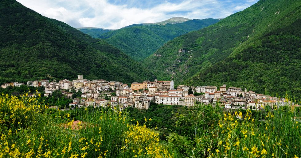 REWILDING ECONOMY, A PETTORANO SUL GIZIO UN SEMINARIO SULLE OPPORTUNITÀ DI INVESTIMENTO NELLE AREE INTERNE