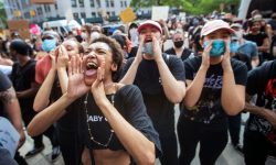 “BLACK LIVES MATTER”: L’AQUILA SCENDE IN PIAZZA IN SOSTEGNO ALLE PROTESTE NEGLI USA
