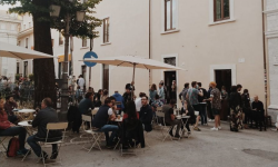 MOVIDA E NON SOLO, IL CENTRO DELL’AQUILA SI RIPRENDE LA SUA VITA