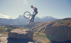 “POGGIO PICENZE KIDS ADVENTURE”, NEL WEEKEND ESCURSIONI ARRAMPICATE E MOUNTAIN BIKE COL CAMPIONE SALICHOVAS