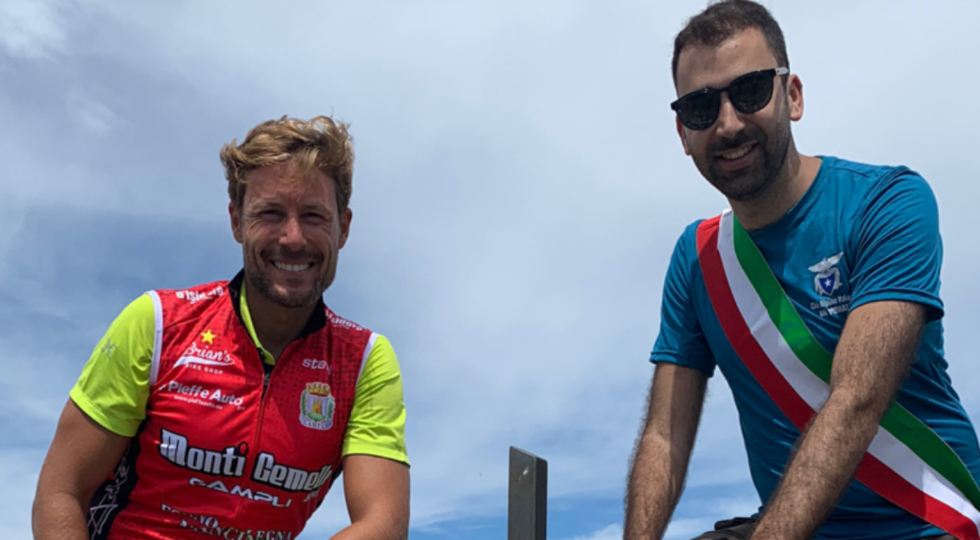A CAMPLI RINASCE IL MONTE FOLTRONE E OSSINI SALE IN VETTA