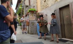 “TEATROVAGANTE” A SAN PIETRO DI ISOLA DEL GRAN SASSO, “MIO NONNO È UNA MONTAGNA”