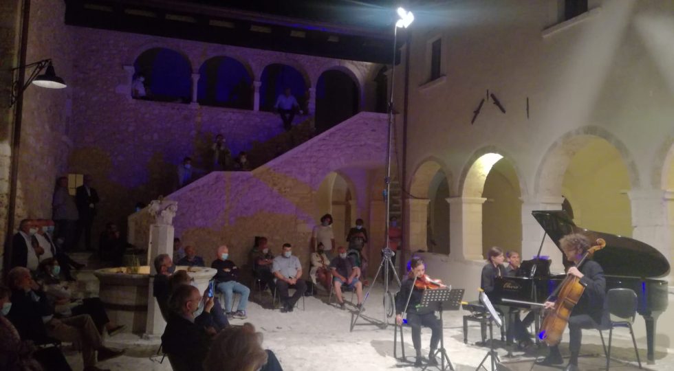 “MERAVIGLIE A PORTATA DI MANO”, GIÙ IL SIPARIO SULLA SECONDA EDIZIONE: “MODELLO VINCENTE DI PROMOZIONE TERRITORIALE”