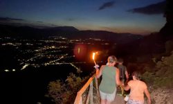 PARTITO DAL MORRONE IL FUOCO DI CELESTINO V, PER IL CAMMINO DEL PERDONO 80 KM IN 23 LOCALITÀ