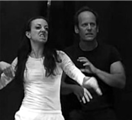 TEATRO, A PESCASSEROLI SI RIDE CON LA “STORIA PAUROSA DI GIOVANNIN SENZA VOCALE”