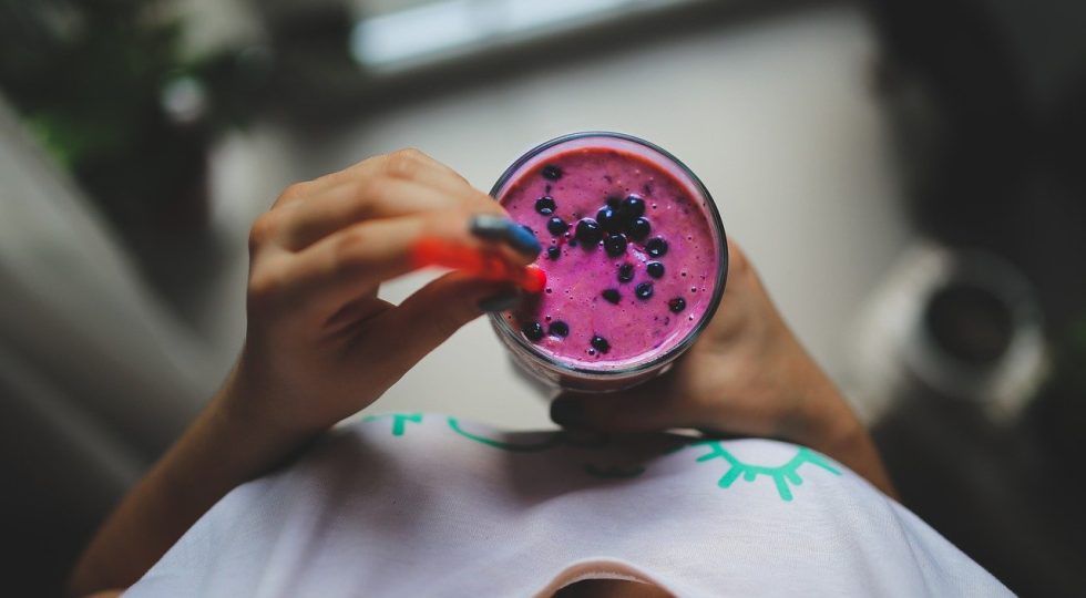 DIETA DA RIENTRO PER 6 ITALIANI SU 7, TAVOLA SALVA DA STRESS