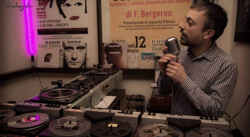 STREET SCIENCE, UN TUFFO NELLE RADIO VINTAGE IN PIAZZA CHIARINO