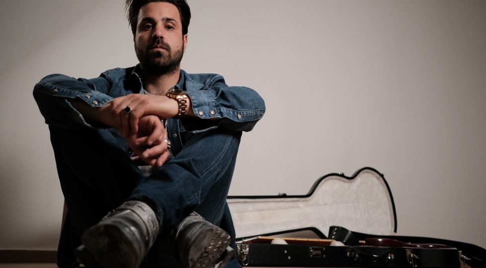 FRANCESCO TORGE, IL 25 SETTEMBRE “TUTTO IN UN ISTANTE” CHE ANTICIPA IL PRIMO ALBUM