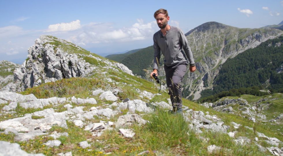 TRA I CERVI DEL PARCO NAZIONALE D’ABRUZZO CON “UN REPORTER IN VALIGIA”