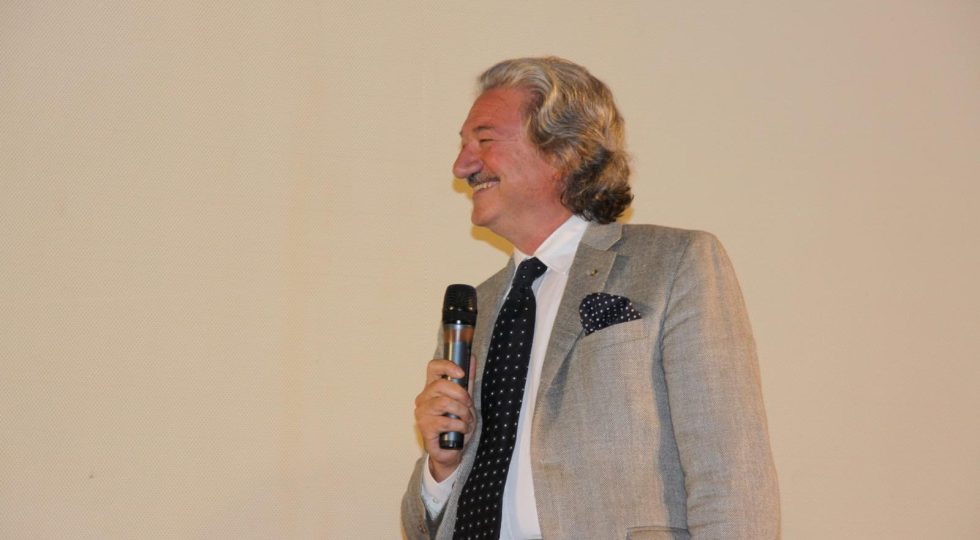 Libri: ecco “Le Piazze” di Ennio Bellucci, raccolta di poesie, fatti e storie scritte in dialetto pratolano