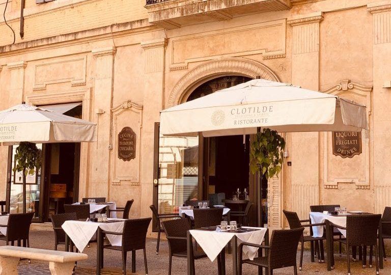 RISTORATORE NON RIESCE A PAGARE, TRIBUNALE IMPONE RIDUZIONE CANONE D’AFFITTO